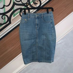 H&M midi denim jean skirt size 2